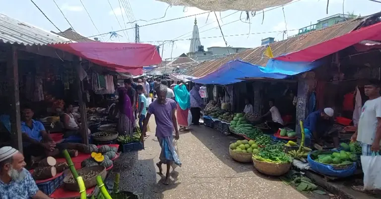ঝালকাঠি শহরের বড় বাজার